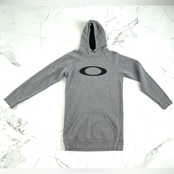 Oakley hoodie - Picture 1 of 8
